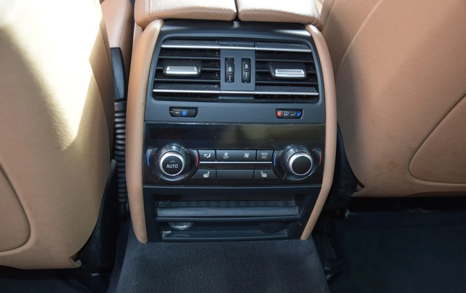 BMW Seria 7 cena 74500 przebieg: 271000, rok produkcji 2014 z Olsztyn małe 562